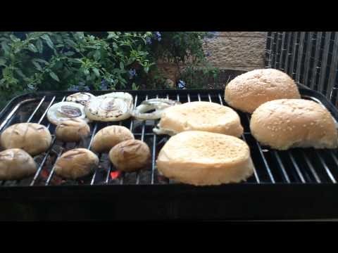 Угольный гриль Weber Go Anywhere, портативный, чёрный в Челябинске в Челябинске-video